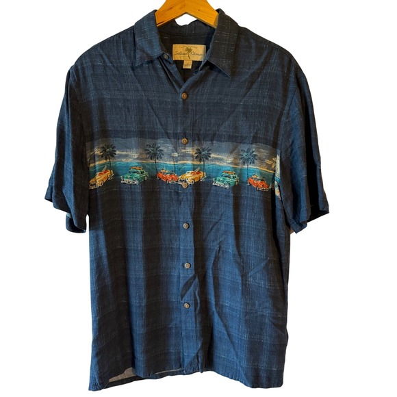 island shores Other - Island Shores Mens Short Sleeve Button Up Shirt Blue Hawaiian Car Print Size S